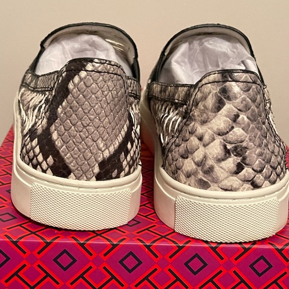 Tory Burch Huarache 2 Slip-On Sneaker Snake Embossed - Picture 6 of 6